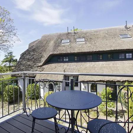 Haus Inselwind: Mit Balkon Und Wellness Apartment *