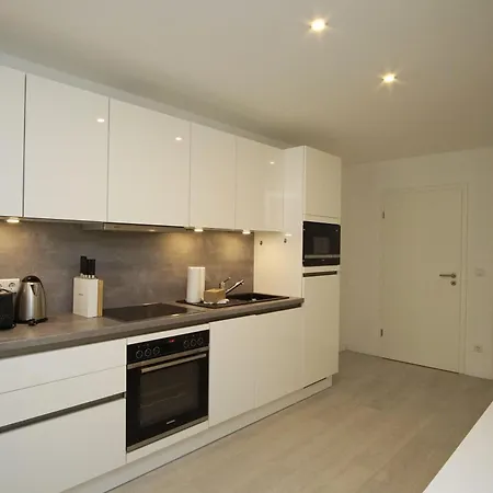 Haus Inselwind: Mit Balkon Und Wellness Apartment